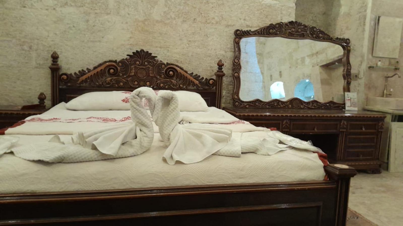 Born Hotel อูร์กุบ ภายนอก รูปภาพ